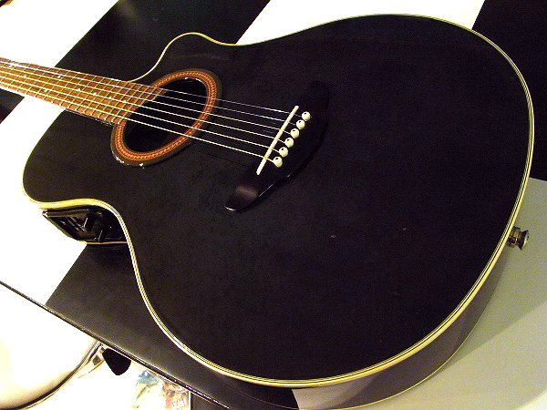 YAMAHA エレアコ アコースティックギター　APX-6SA ストラップ付き